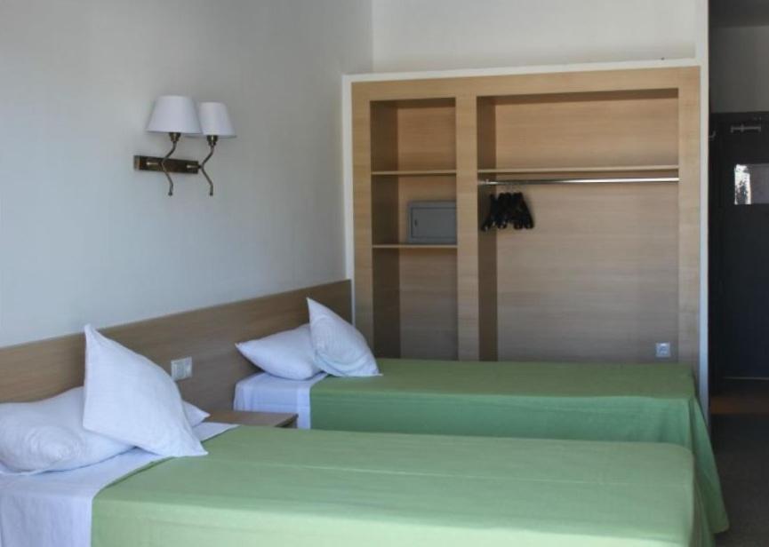 Hotel Armonia Lloret de Mar Exterior photo