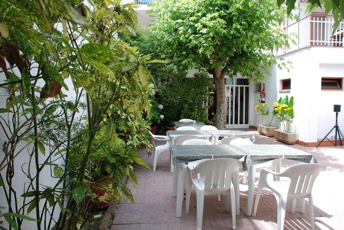 Hotel Armonia Lloret de Mar Exterior photo